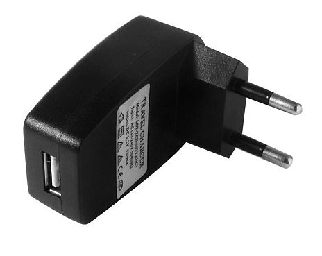 REDUKTOR NAPIĘCIA 230V – 5V (USB) 550mA