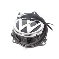 Kamera cofania w logo Volkswagen Golf 7